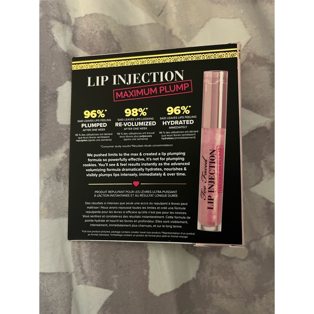 Too Faced Lip Injection Extreme - Picture 3 of 11